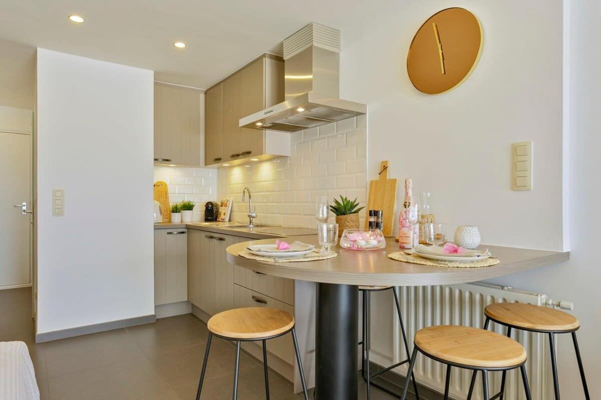 Huswell - Studio With Great Sea View On Terrace Knokke-Heist Eksteriør bilde