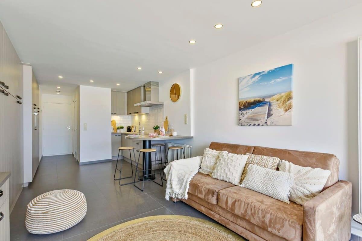 Huswell - Studio With Great Sea View On Terrace Knokke-Heist Eksteriør bilde