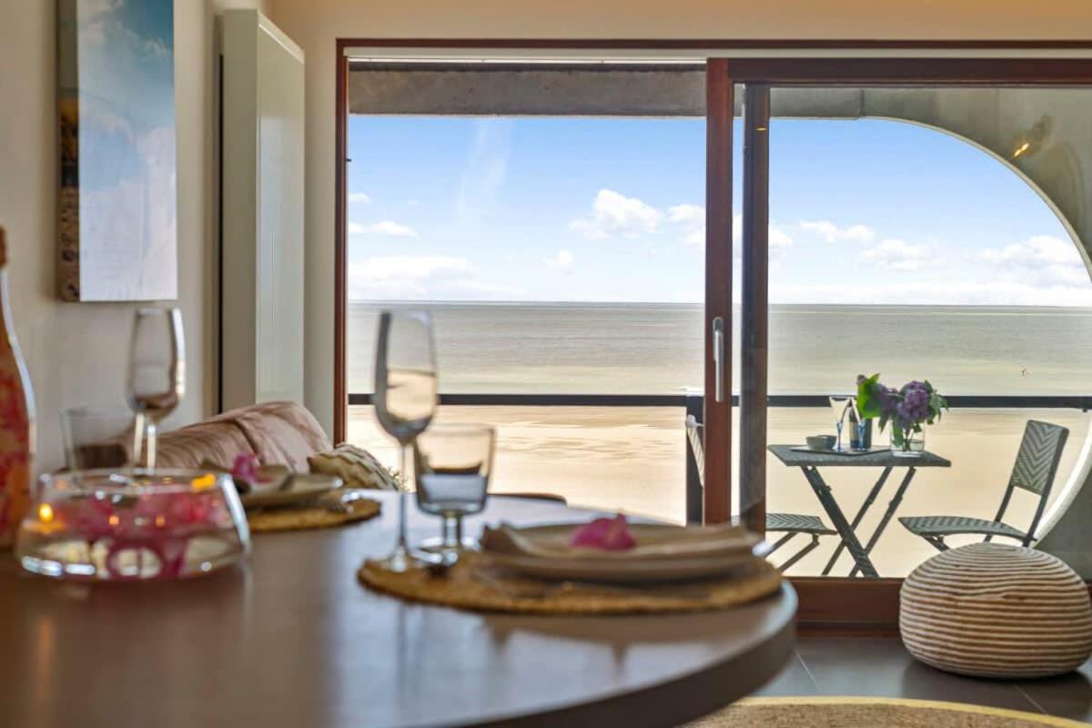 Huswell - Studio With Great Sea View On Terrace Knokke-Heist Eksteriør bilde